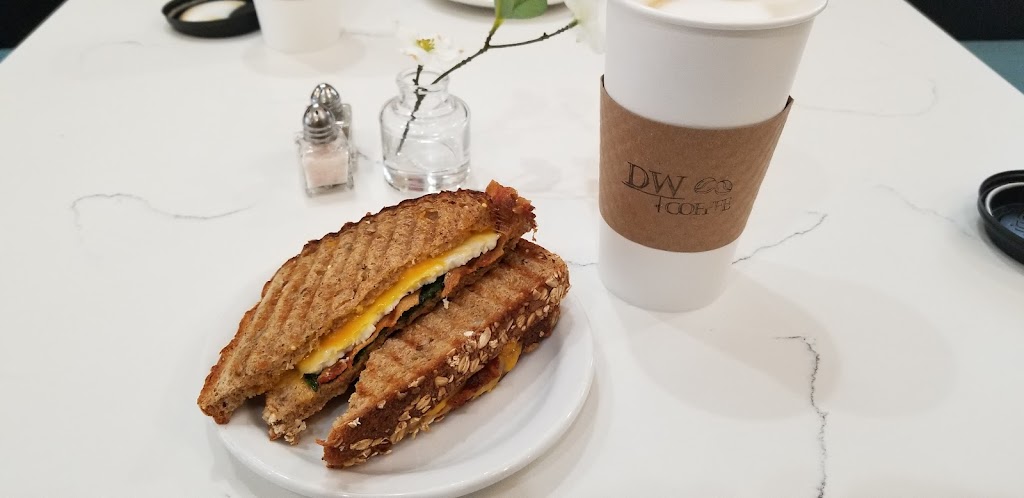 DW Coffee | 201 W Main St, Rochester, WI 53167, USA | Phone: (262) 514-2020