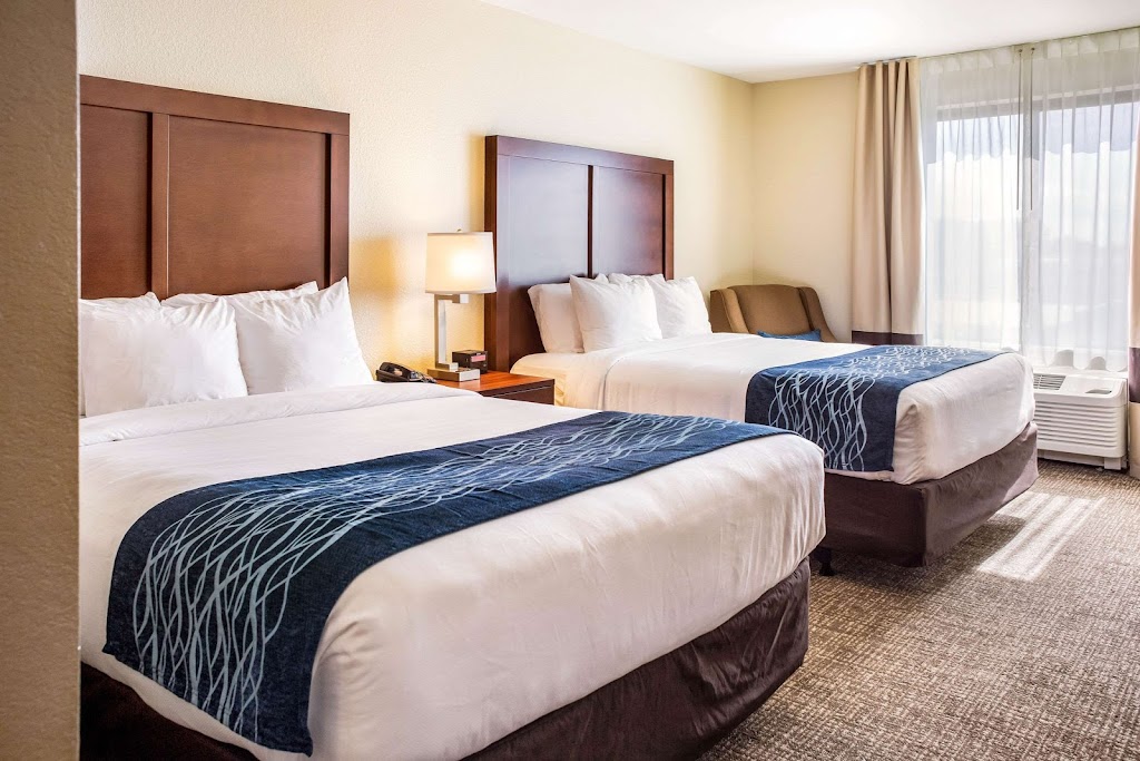 Comfort Inn & Suites Niagara Falls Blvd Usa | 6115 Niagara Falls Blvd, Niagara Falls, NY 14304, USA | Phone: (716) 524-2727