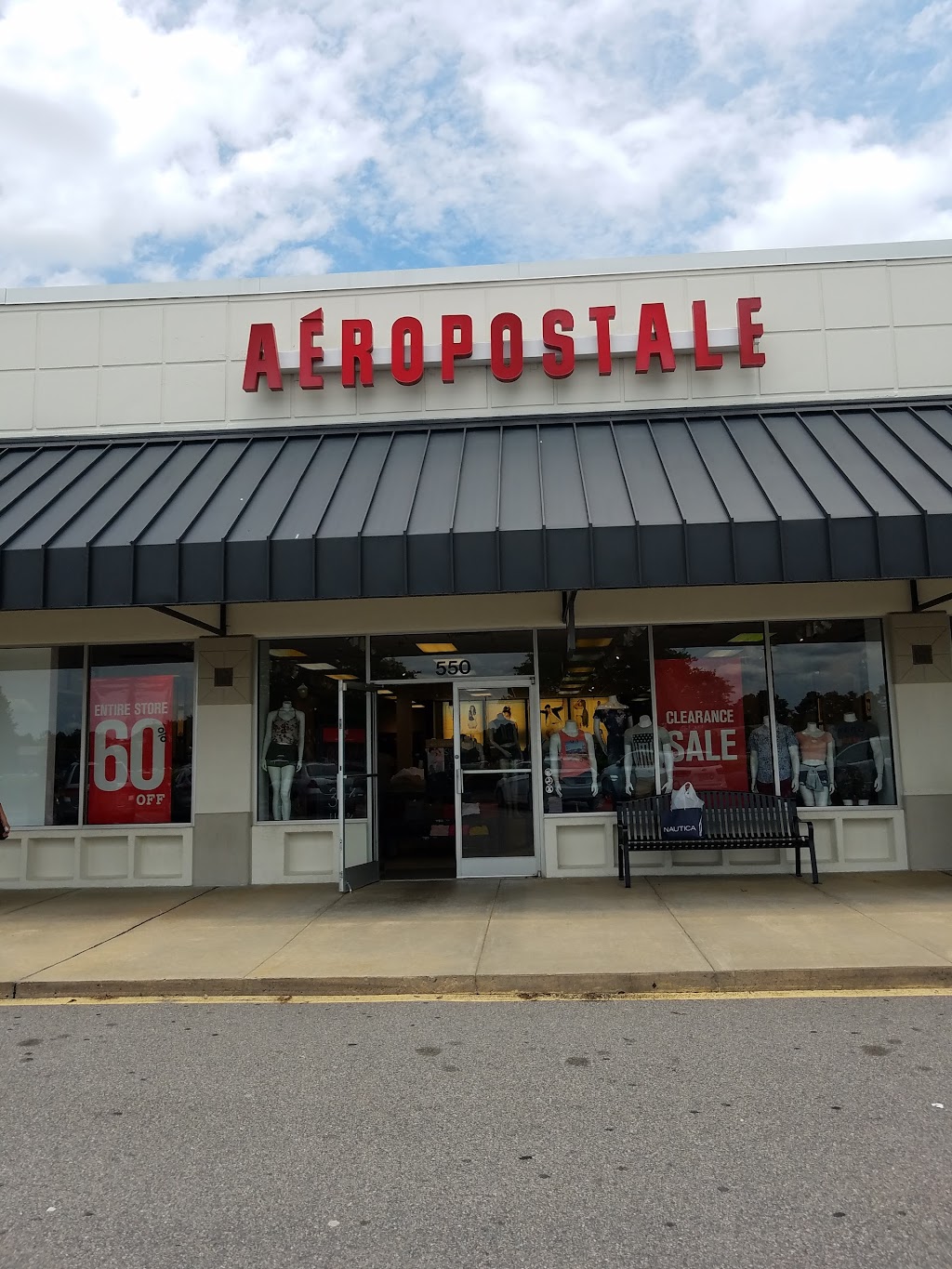 Aéropostale | 1025 Outlet Center Dr #550, Smithfield, NC 27577, USA | Phone: (919) 989-0154