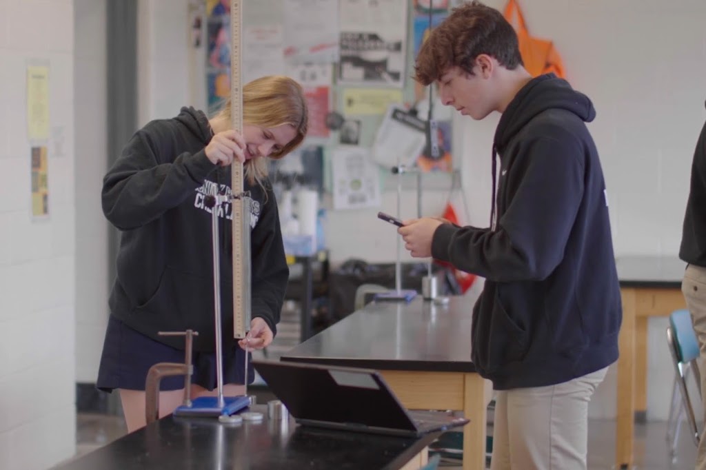 Archbishop McNicholas High School | 6536 Beechmont Ave, Cincinnati, OH 45230, USA | Phone: (513) 231-3500