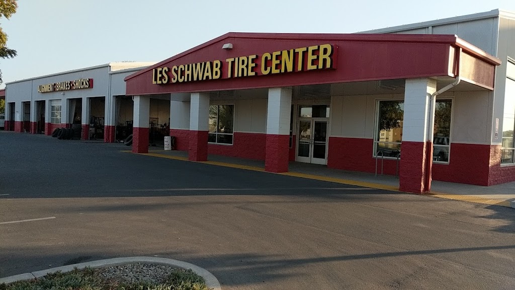 A1A Auto Service | 332 1st Ave SW, Forest Lake, MN 55025, USA | Phone: (651) 464-5053