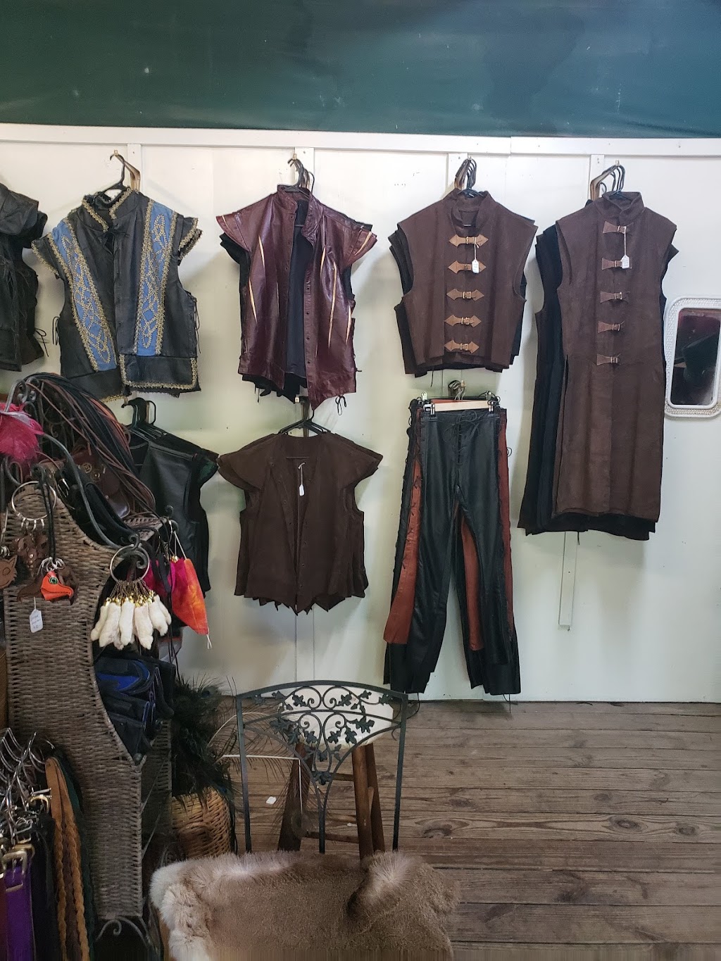 Saxony leather | Highland Wy, Muskogee, OK 74401, USA | Phone: (612) 281-7786