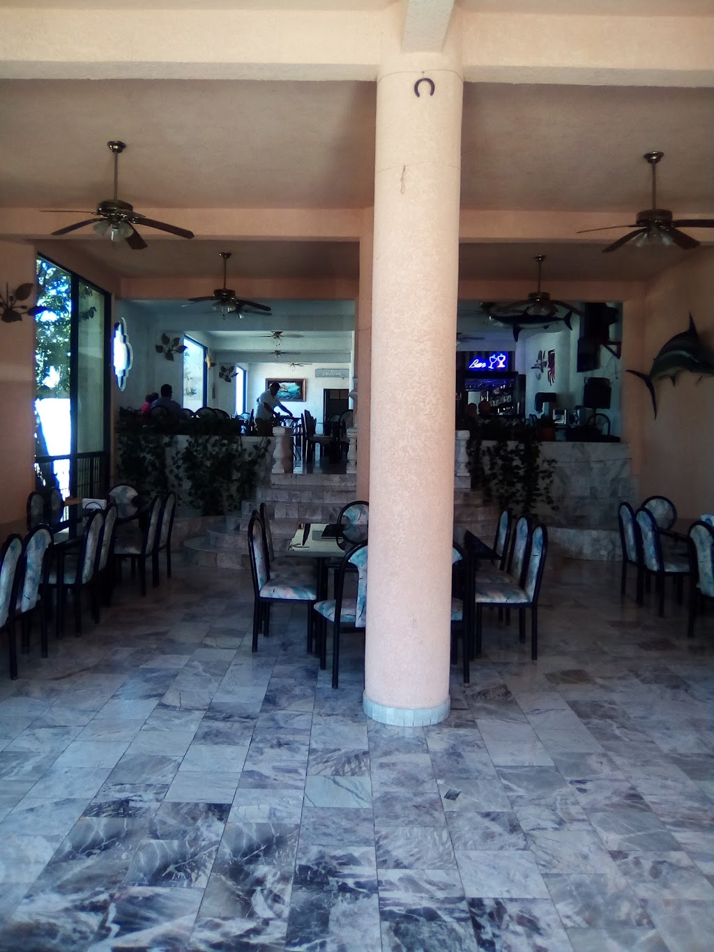 The Perlite Restaurant Bar | 22740 Puerto Nuevo, Baja California, Mexico | Phone: 661 614 1276