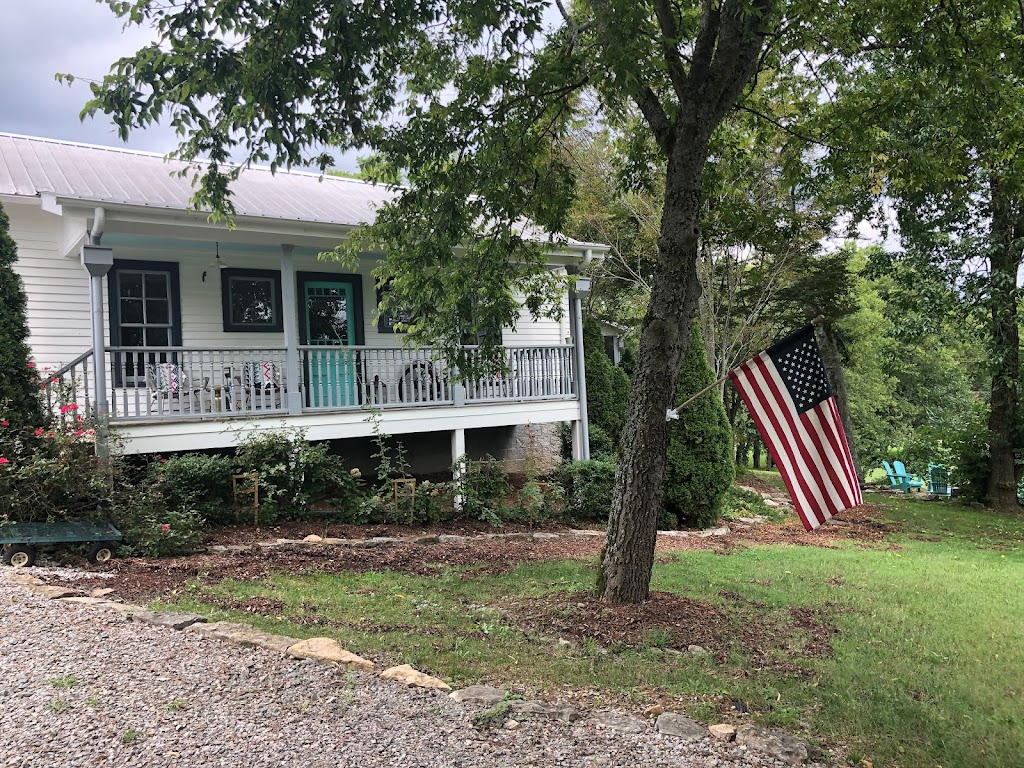 Pot N Kettle Cottages | Franklin, TN 37064, USA | Phone: (615) 864-3392 Pot N Kettle Cottages | Franklin, TN 37064, USA | Phone: (615) 864-3392