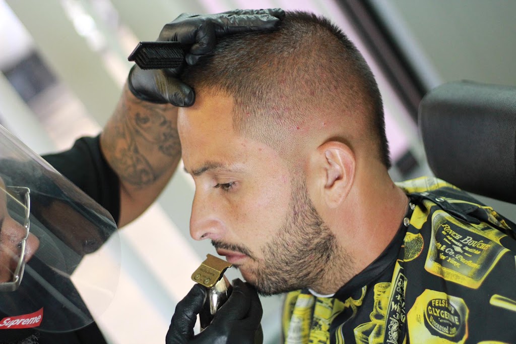 A Cut Above Barbershop | 2117 N State Rd 7, Hollywood, FL 33021, USA | Phone: (954) 544-2190