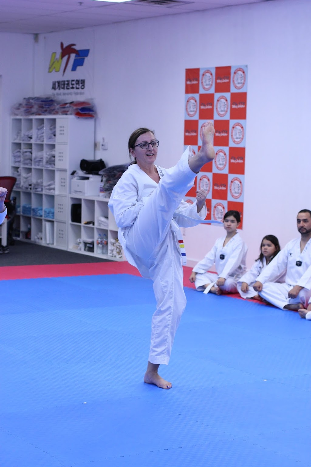 White Tiger Taewkondo Academy | 15410 S Mountain Pkwy Suite 101, Phoenix, AZ 85044, USA | Phone: (480) 286-5889