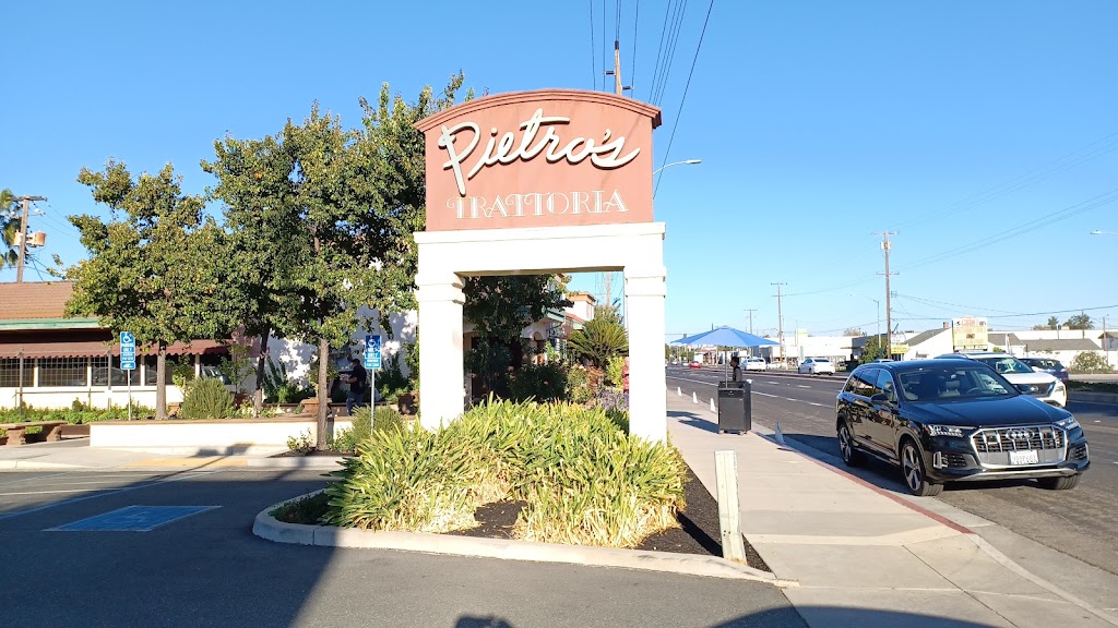 Pietros Trattoria | 317 E Kettleman Ln, Lodi, CA 95240, USA | Phone: (209) 368-0613