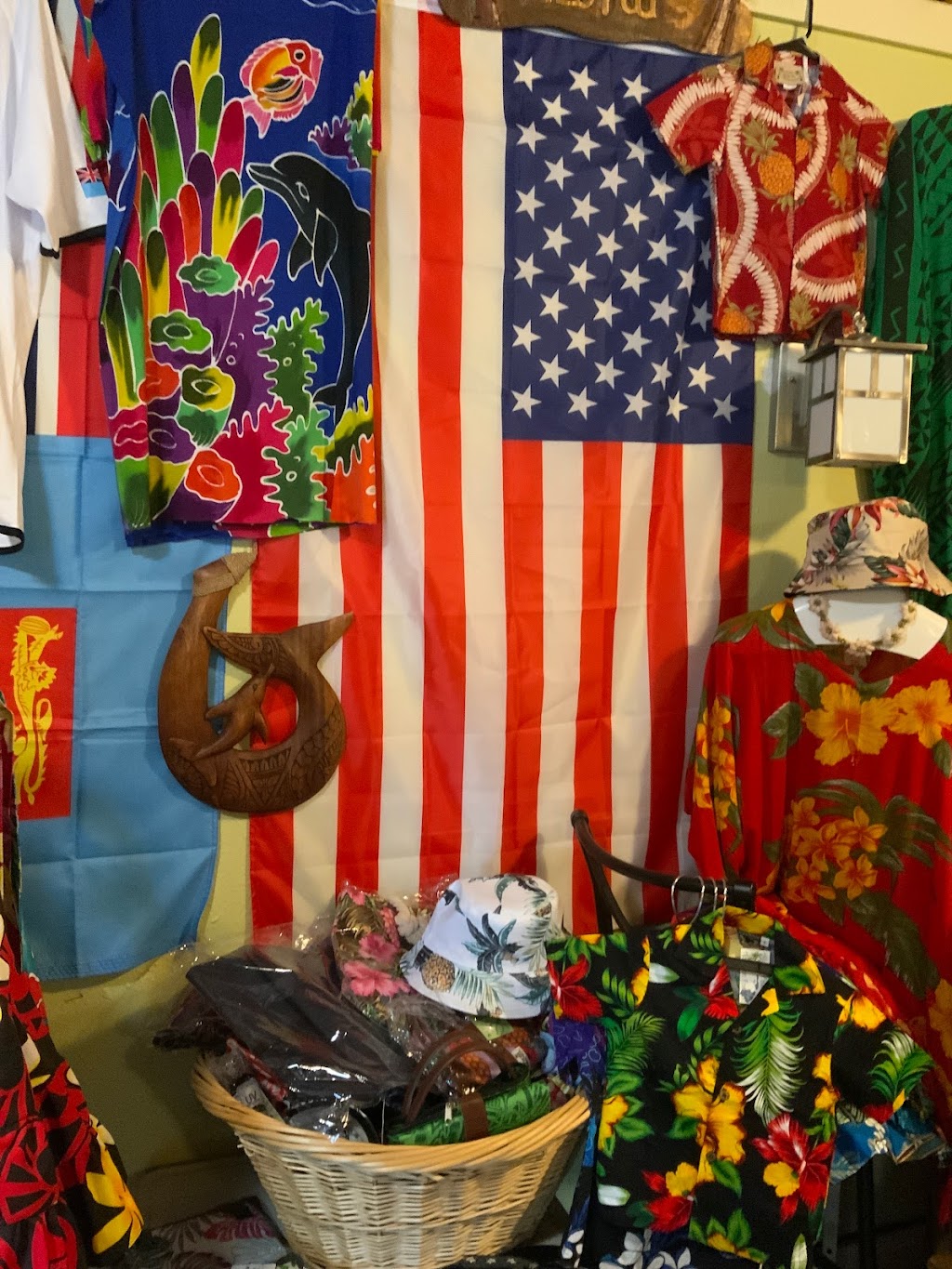 Anitas Hawaiian Boutique | 4823 S 66th St, Tacoma, WA 98409, USA | Phone: (253) 267-0136