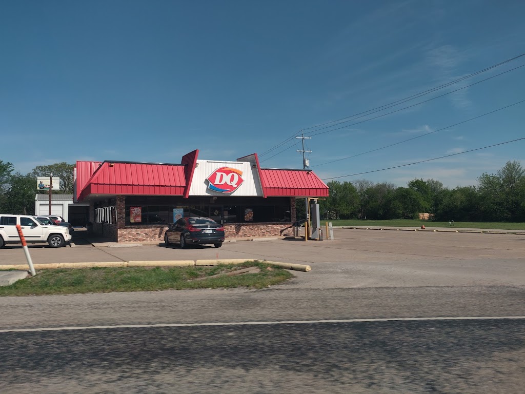 Dairy Queen | 500 N Stemmons St, Sanger, TX 76266, USA | Phone: (940) 458-3201