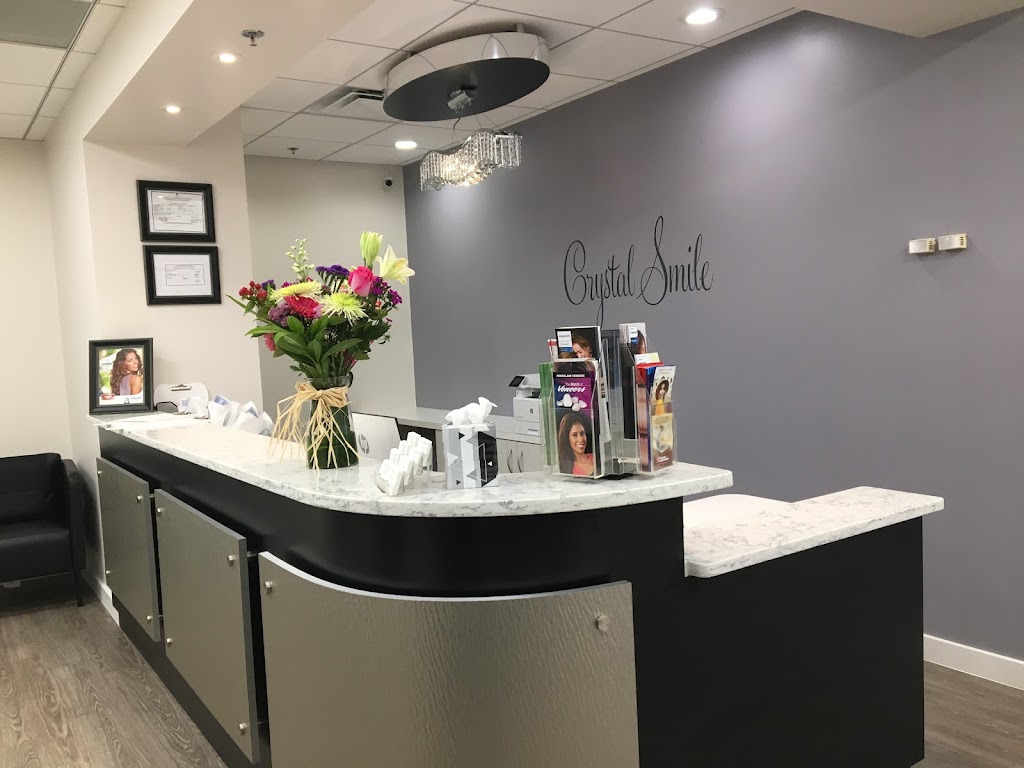 Crystal Smile - Family and Cosmetic Dentistry Arlington | 2611 S Clark St Ste#200, Arlington, VA 22202, USA | Phone: (571) 295-4200