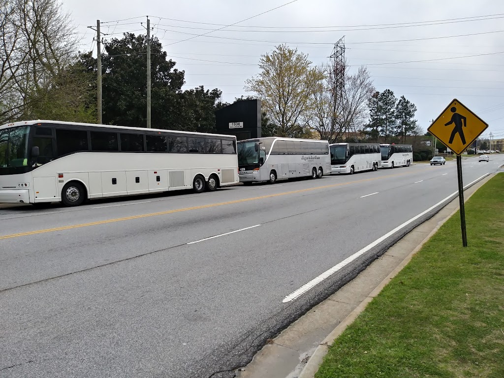 First Class Bus Tours | 4110 Patterson Ave, Winston-Salem, NC 27105, USA | Phone: (336) 682-6551