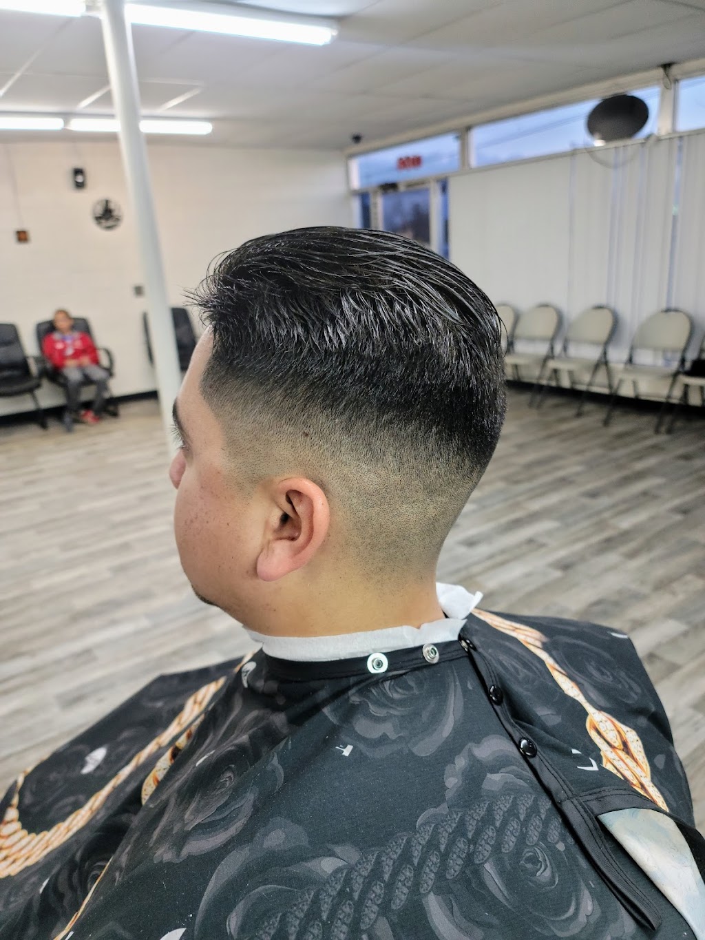 Omars Barbershop | 657 N Wilson Rd, Radcliff, KY 40160, USA | Phone: (270) 317-4245