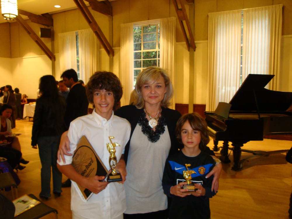 Piano Studio of Alita Lake | 1105 Marcussen Dr, Menlo Park, CA 94025, USA | Phone: (650) 690-1403