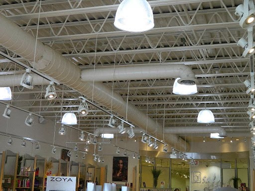 USIlluminations | 600 E Cuyahoga Falls Ave, Akron, OH 44310, USA | Phone: (330) 676-0425