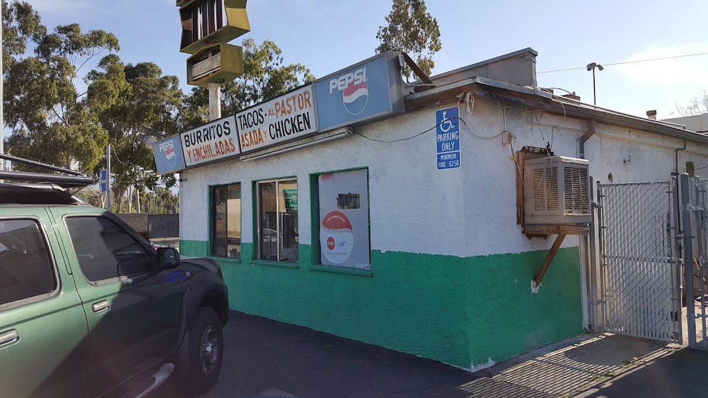 Fat Burrito | 4504 Floral Dr, Los Angeles, CA 90022, USA | Phone: (323) 266-3514