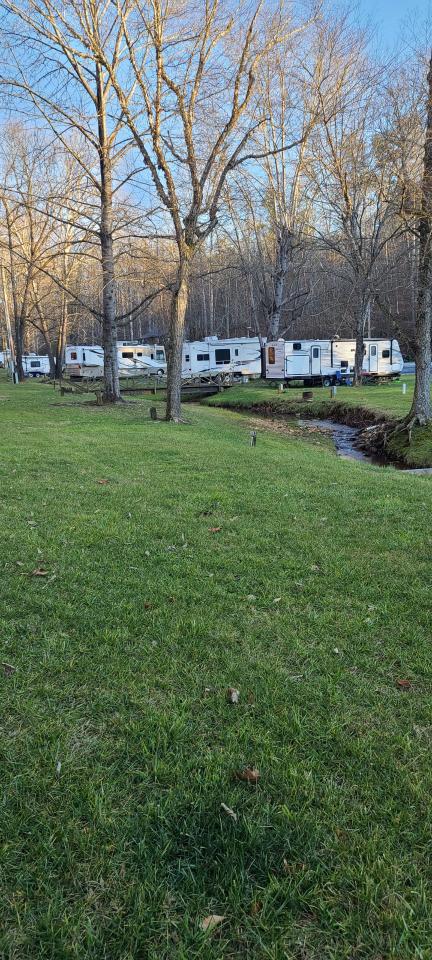Ararat River Campground | 101 Pioneer Camp Ln, Pinnacle, NC 27043, USA | Phone: (336) 607-4744