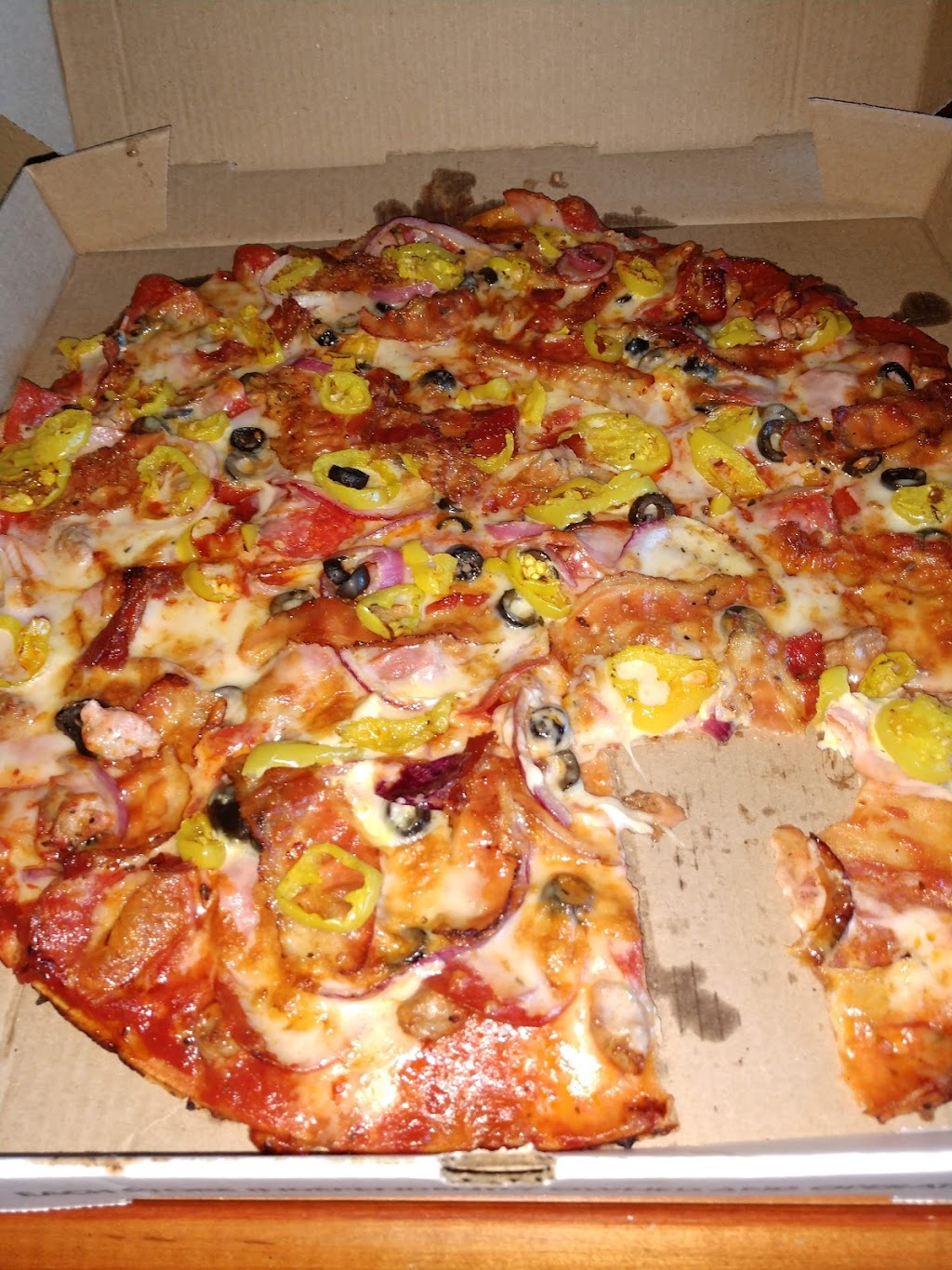Imos Pizza | 6823 Parker Rd, Florissant, MO 63033, USA | Phone: (314) 355-8888