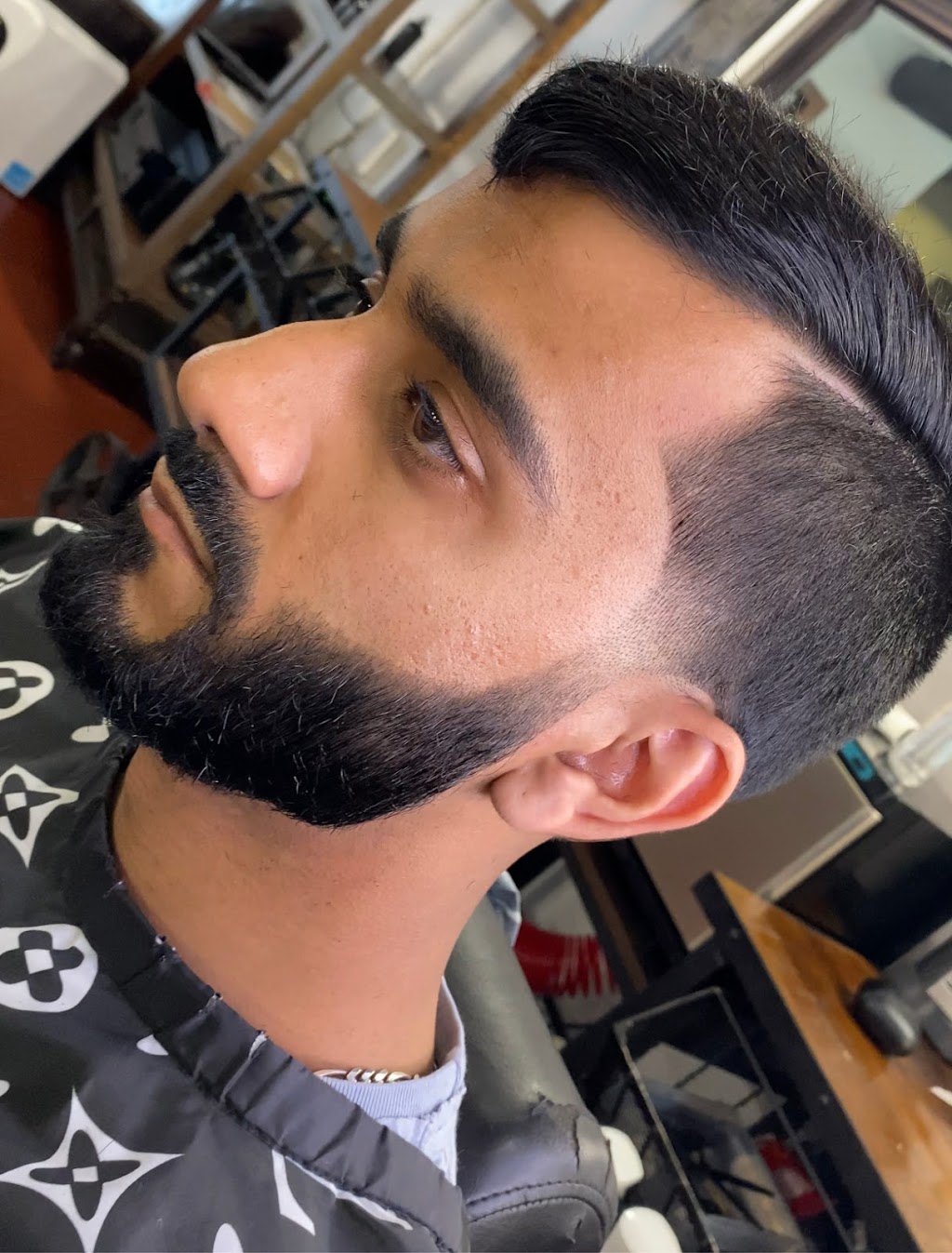 Organic barber | 4709 W Parker Rd #420, Plano, TX 75093, USA | Phone: (214) 405-8745