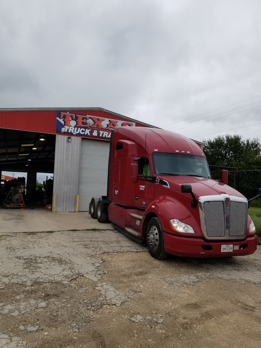 Texas Truck & Trailer | 12830 TX-29, Liberty Hill, TX 78642, USA | Phone: (512) 267-8787