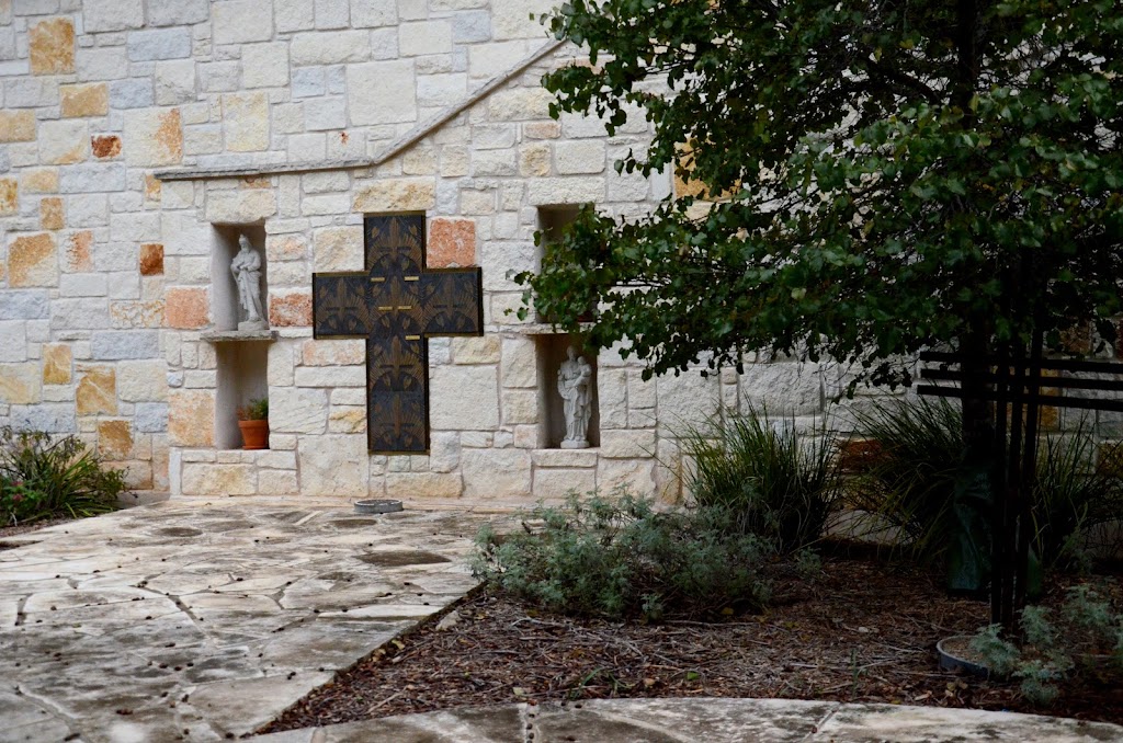 Holy Spirit Episcopal Church and School | 301 Hays Country Acres Rd, Dripping Springs, TX 78620, USA | Phone: (512) 858-4924