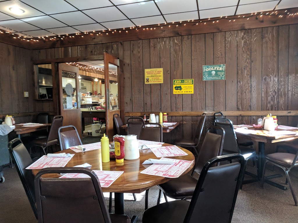 Charger House Restaurant | 111 US-6E, Ligonier, IN 46767 | Phone: (260) 894-4000