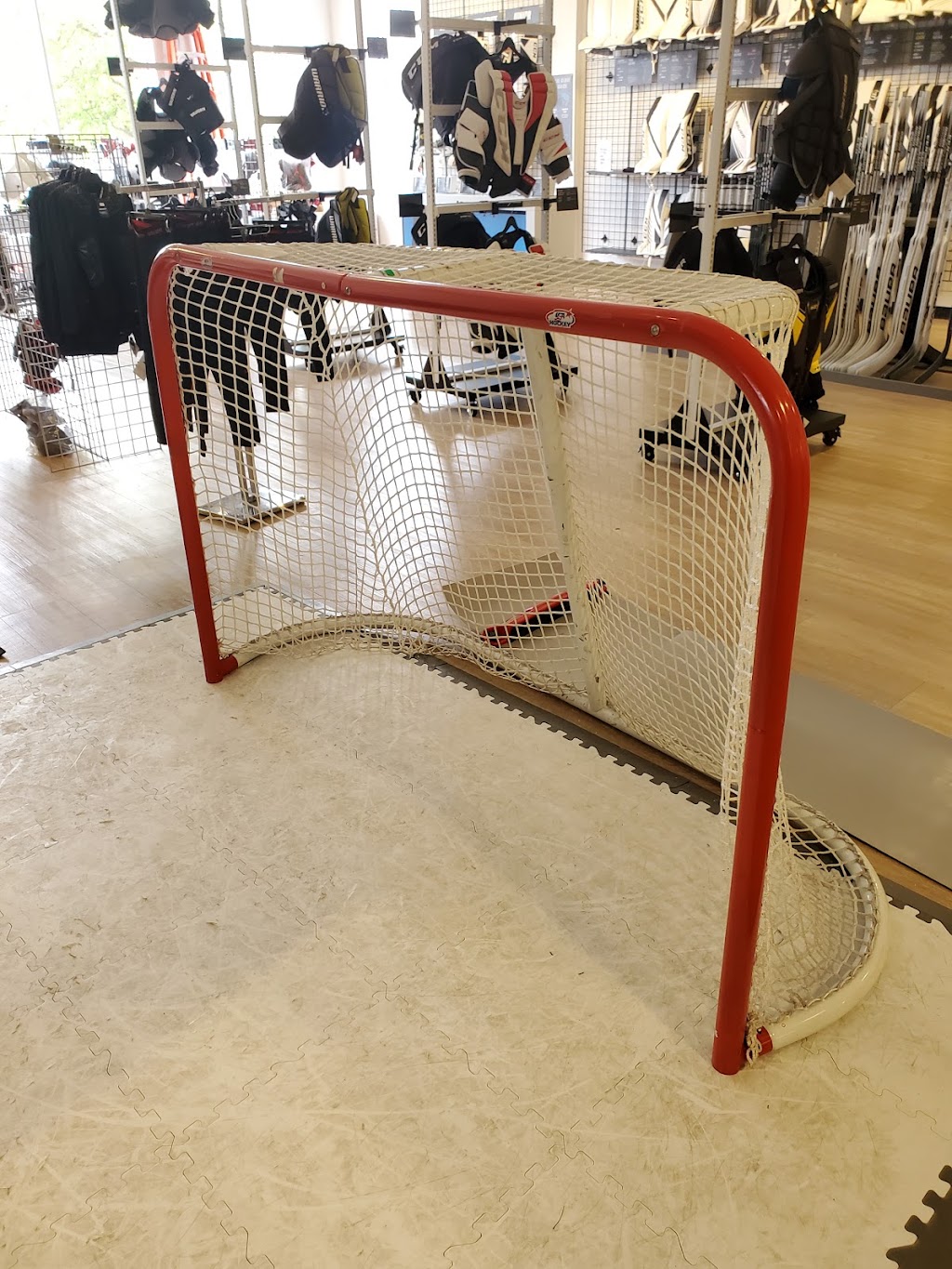 Pure Hockey | 21031 Tripleseven Rd Suite 100, Sterling, VA 20165, USA | Phone: (571) 434-7404