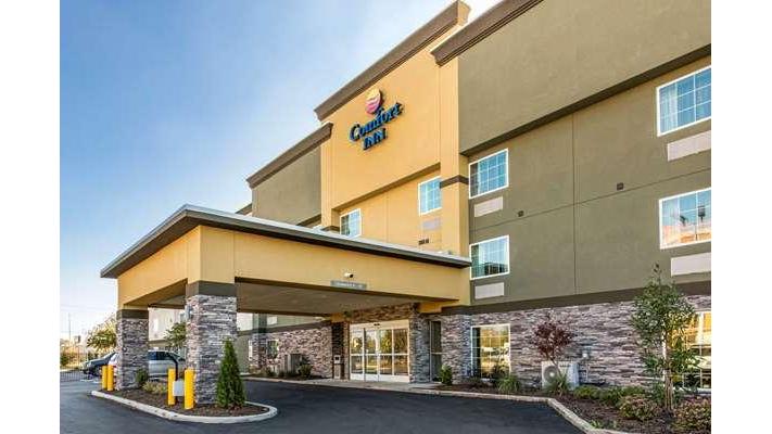 Comfort Inn Airport | 3005 Millbranch Rd, Memphis, TN 38116, USA | Phone: (901) 495-2629