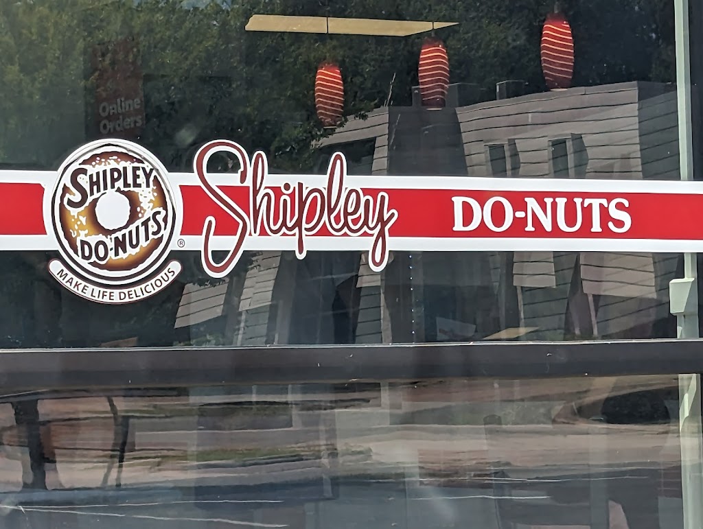 Shipley Do-Nuts | 1805 W Main St, Norman, OK 73069, USA | Phone: (405) 217-2251