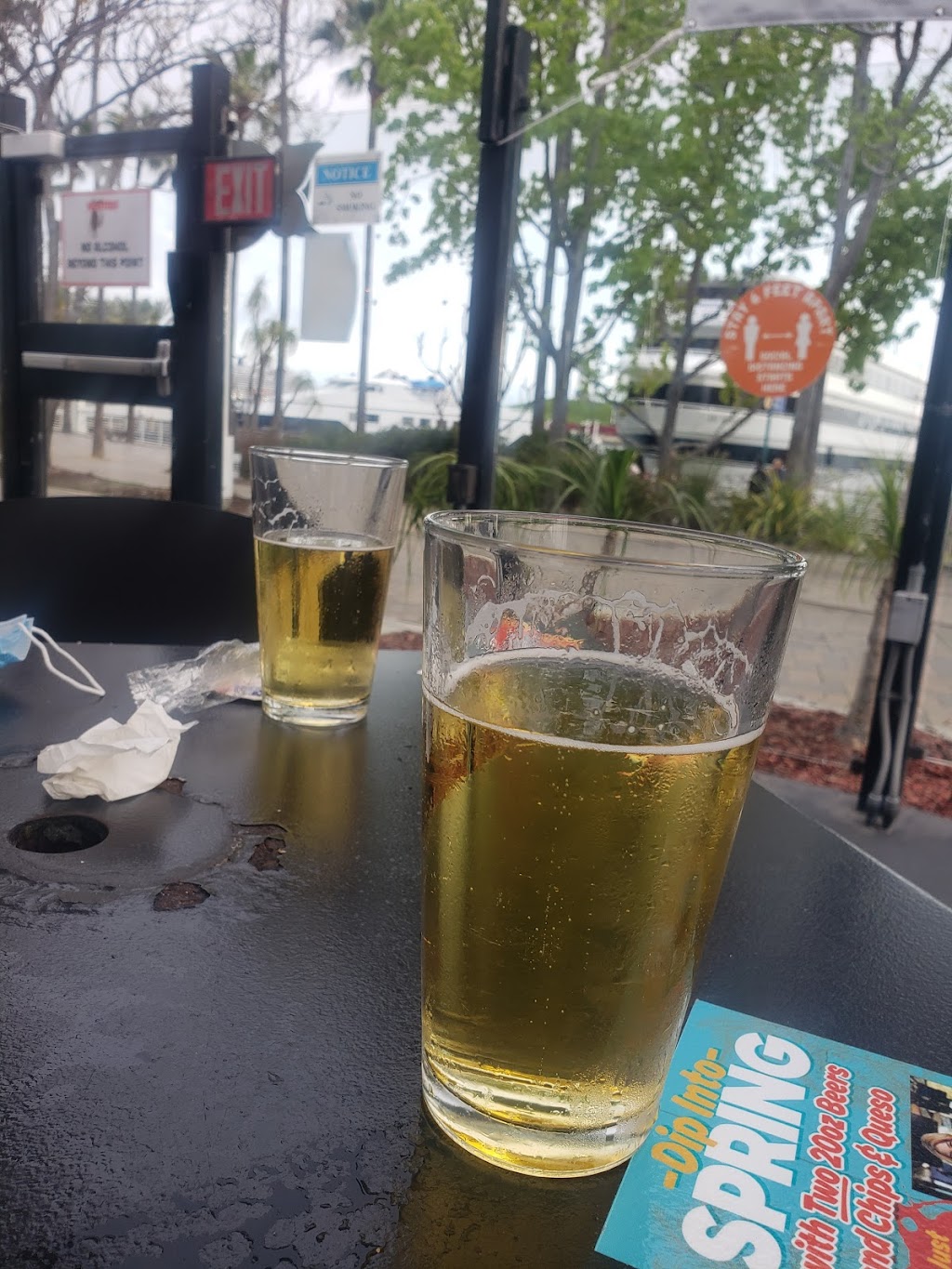 Hooters of Long Beach | 90 Aquarium Way, Long Beach, CA 90802, USA | Phone: (562) 983-1010