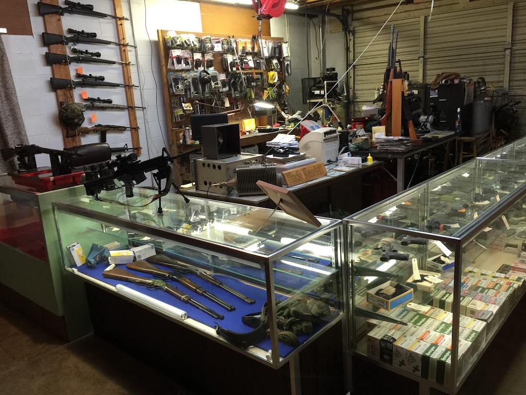 Murphrees Guns | 322 Murphree Dr, Oneonta, AL 35121, USA | Phone: (205) 274-7249