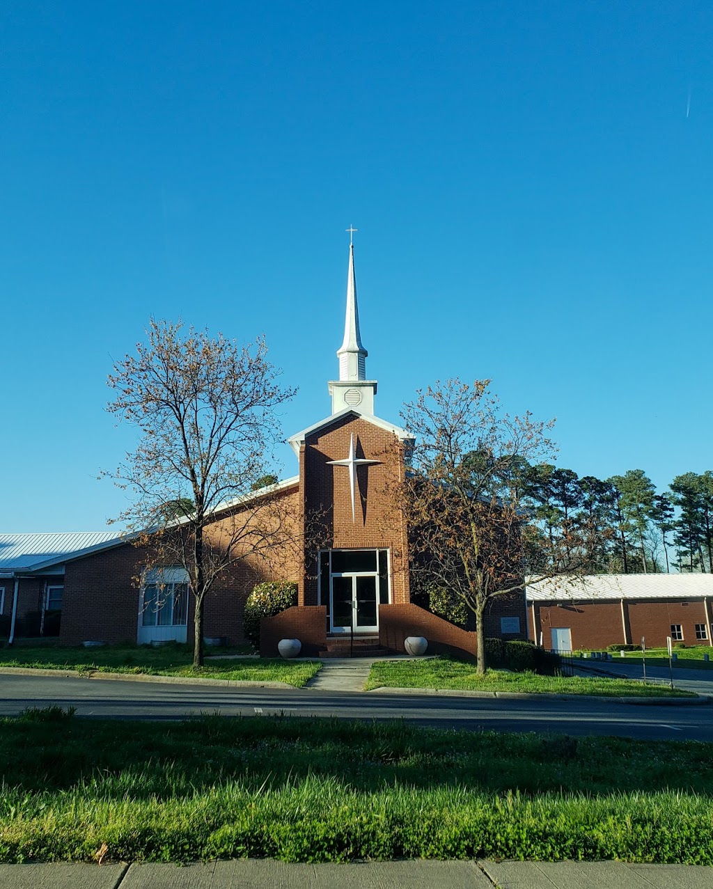 Hatcher Grove Christian Community | 3400 Davis Dr, Cary, NC 27519, USA | Phone: (919) 460-8973