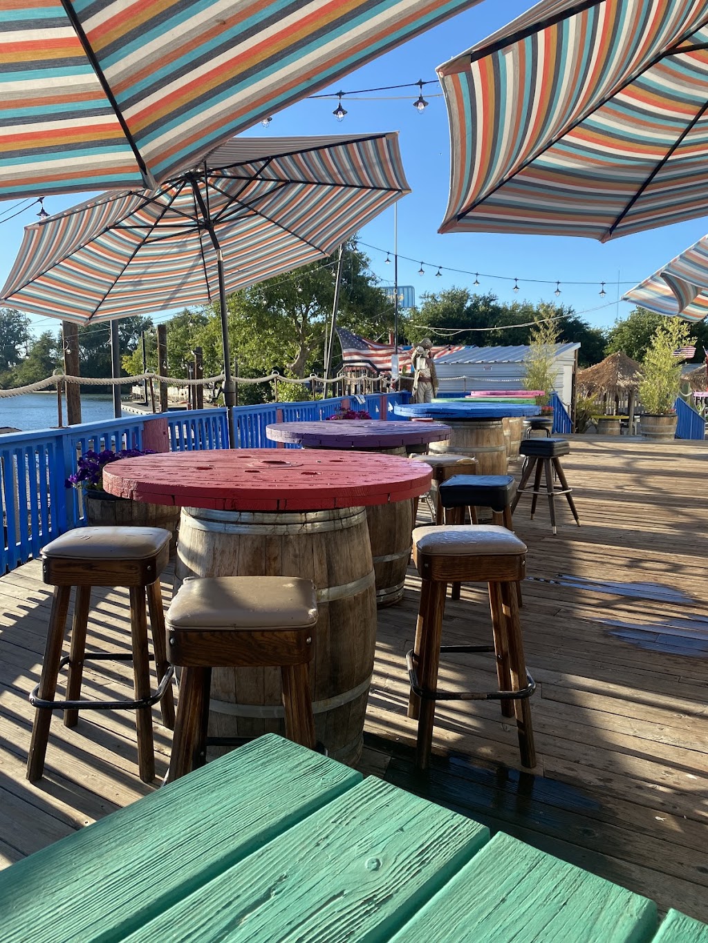 Wimpys Cafe and Restaurant | 13945 W Walnut Grove Rd, Walnut Grove, CA 95690, USA | Phone: (209) 794-2544