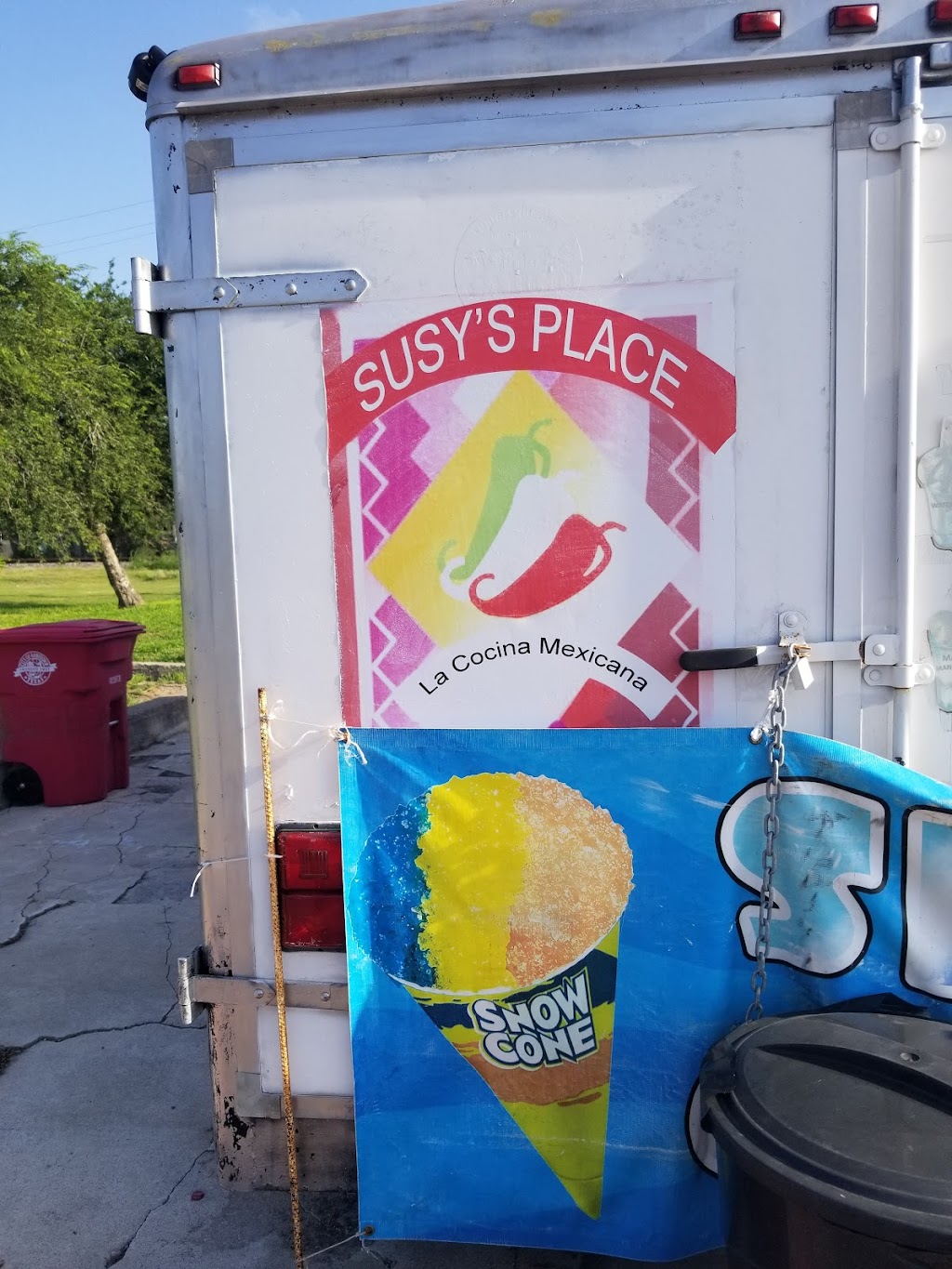 Susys Place | 150 W Ave A, Robstown, TX 78380, USA | Phone: (361) 774-6019