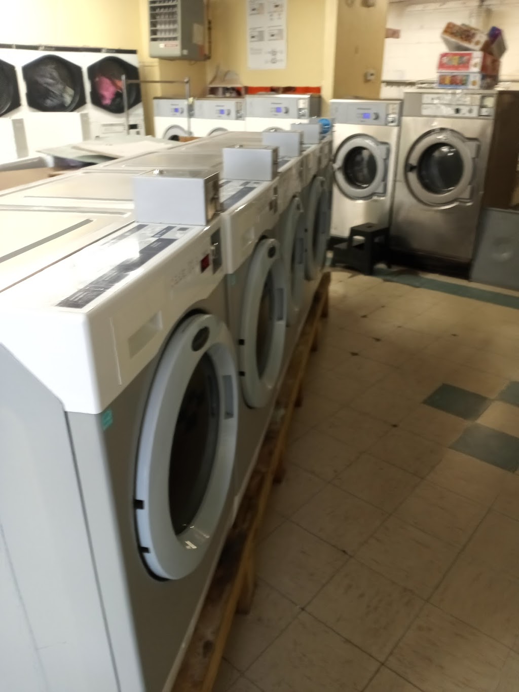 Omega Laundries | 3101 S 101st E Ave, Tulsa, OK 74146, USA | Phone: (918) 664-2967