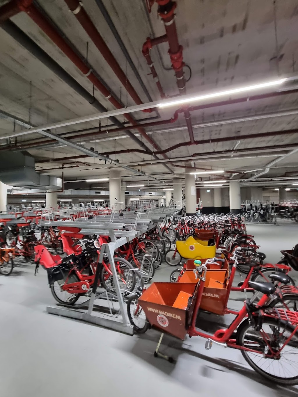 MacBike | Bike Rental & Repair Amsterdam | Vondelpark | Overtoom 45, 1054 HB Amsterdam, Netherlands | Phone: 020 683 3369