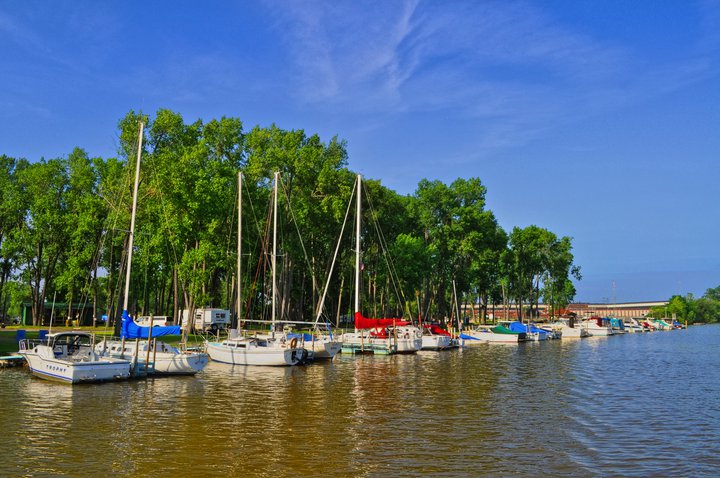 River Raisin Marina & Campground | 2502 E Elm Ave, Monroe, MI 48162, USA | Phone: (313) 575-4367