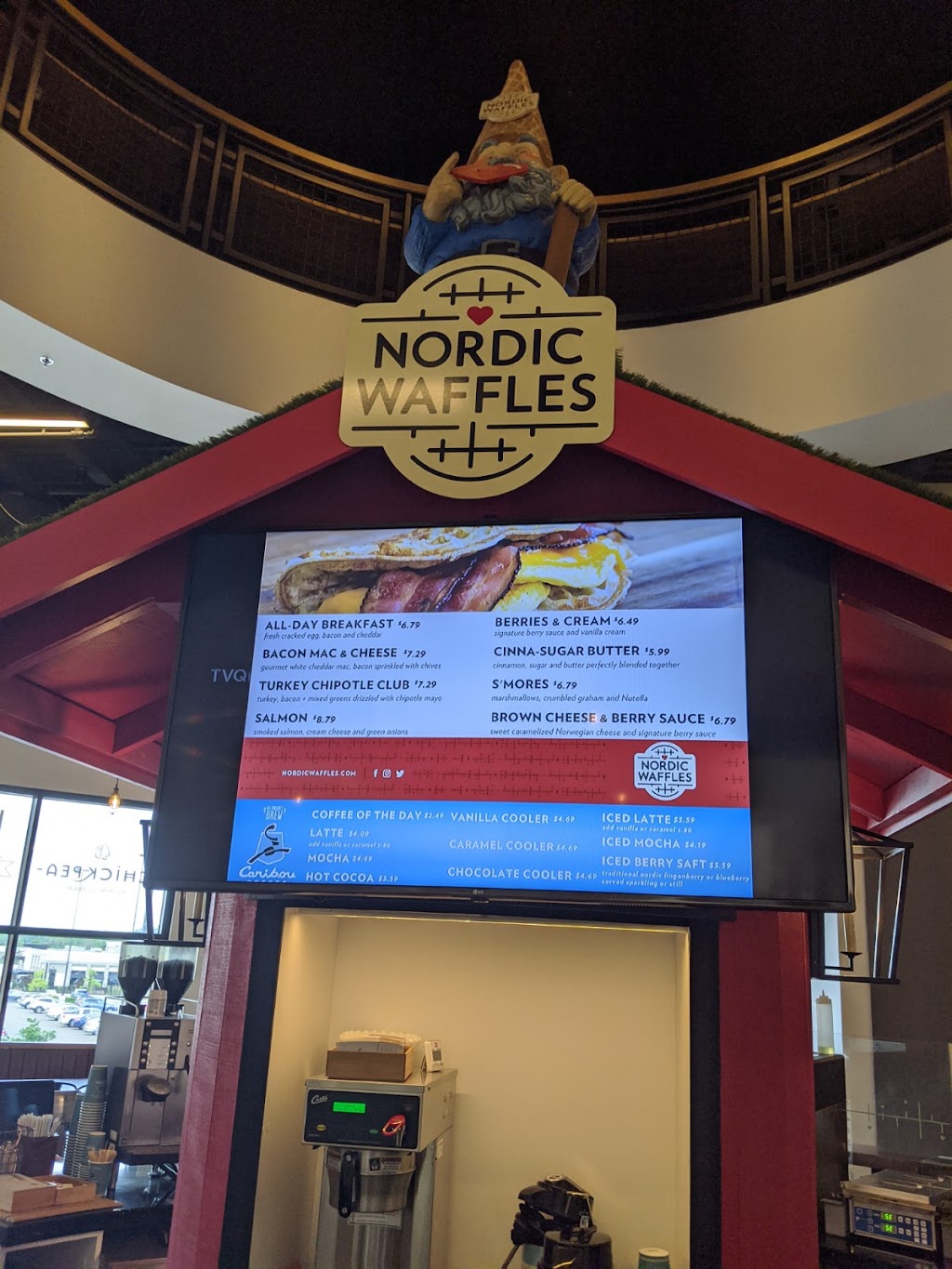 Nordic Waffles | 142 Rosedale Shopping Center, Roseville, MN 55113, USA | Phone: (651) 760-3356