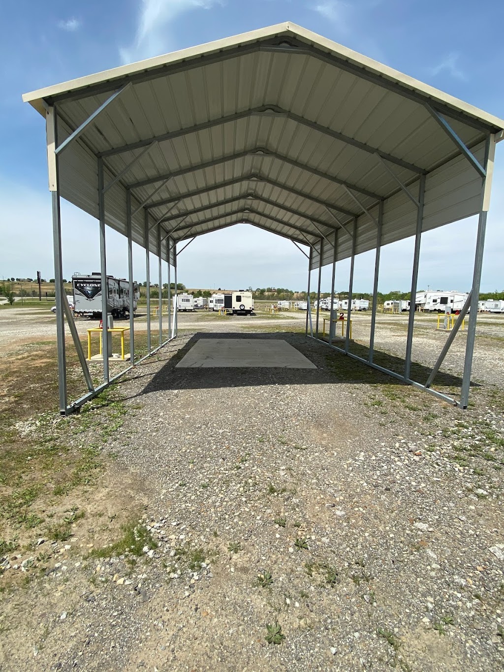 HWY 75 RV PARK & STORAGE | 13705 Coalton Rd, Henryetta, OK 74437, USA | Phone: (918) 752-8733