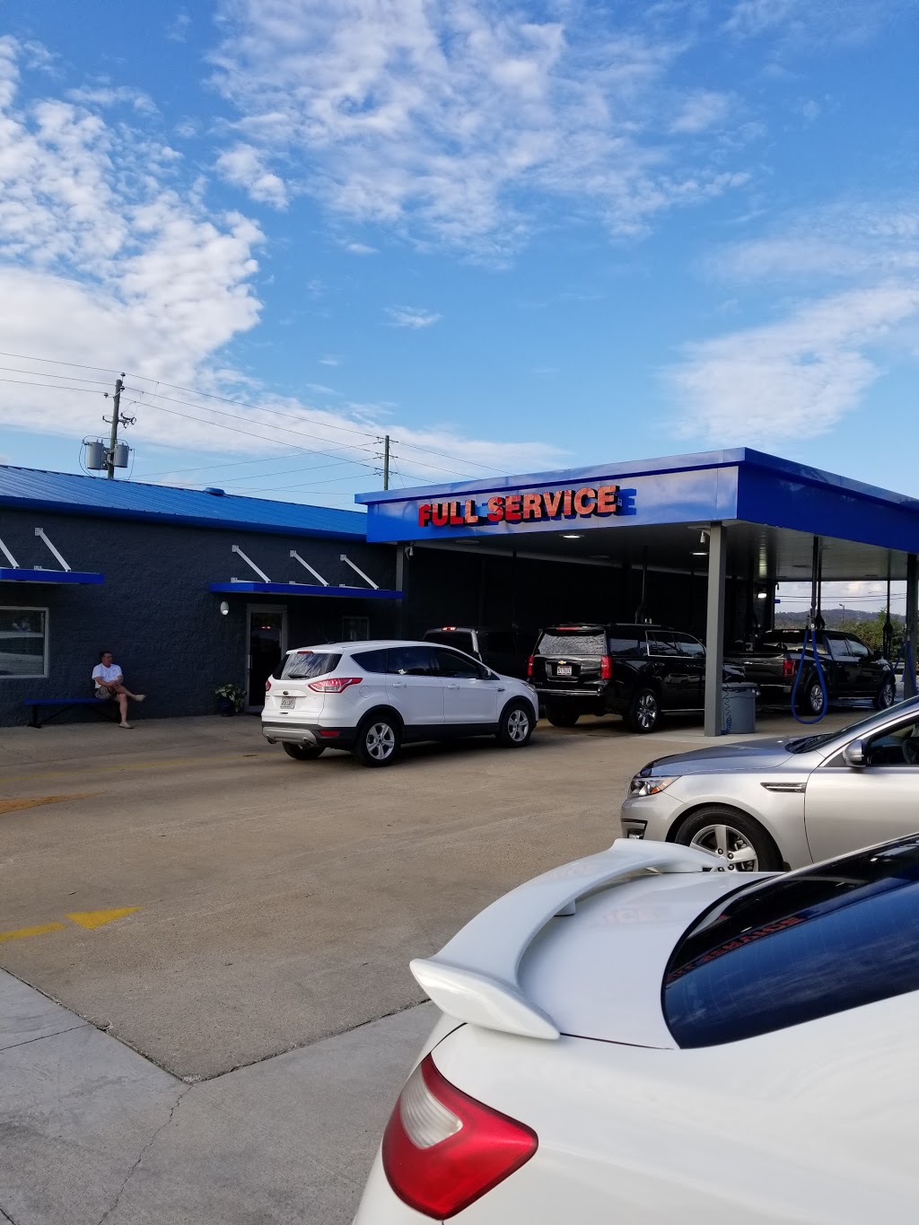 Anthonys Full Service & Express Car Wash Pelham | 2941 Pelham Pkwy, Pelham, AL 35124, USA | Phone: (205) 358-7841