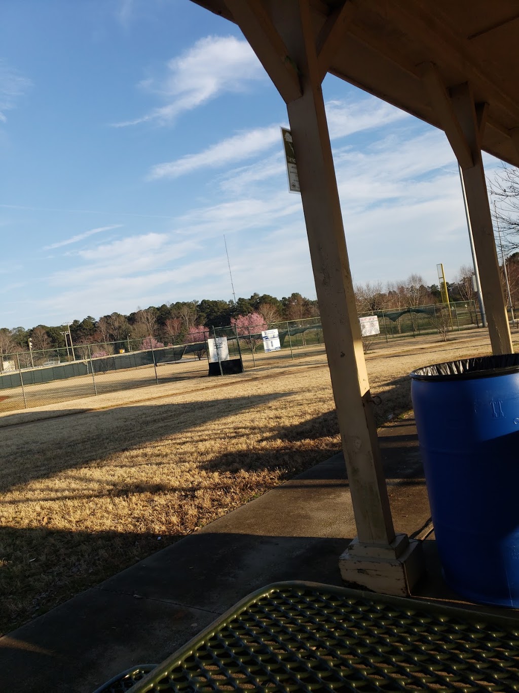 McCurry Park Picnic Area & Walking Trails | 180 McDonough Rd, Fayetteville, GA 30214, USA | Phone: (770) 716-4320