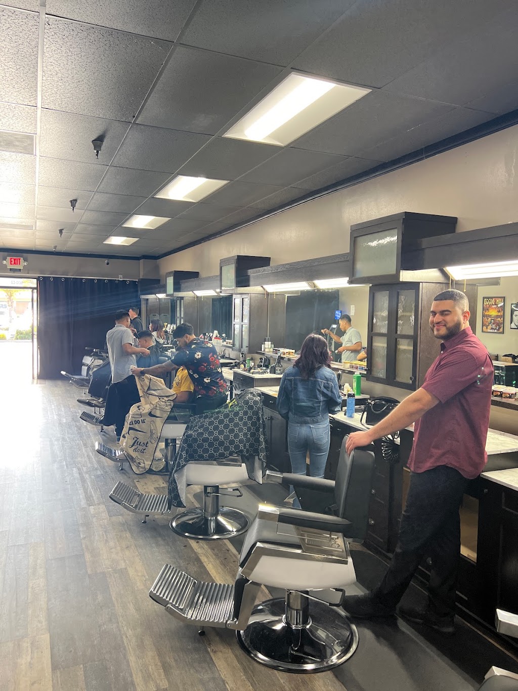 212 Barber Lounge | 1830 Oceanside Blvd ste C-2, Oceanside, CA 92054, USA | Phone: (760) 696-3054