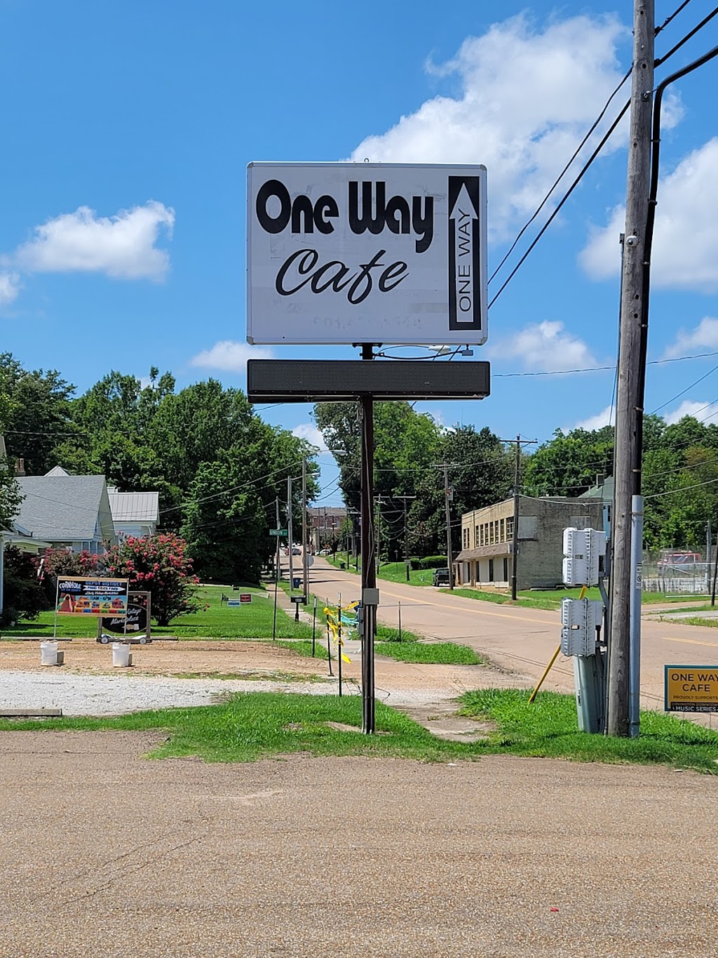 One Way Cafe | 511 E Liberty Ave, Covington, TN 38019, USA | Phone: (901) 296-5454