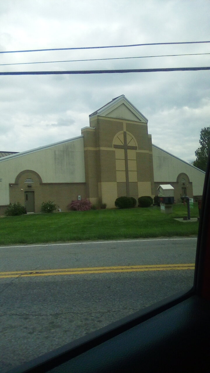 Miami Whitewater United Methodist in 9700 Dry Fork Rd, Harrison, OH 45030, USA