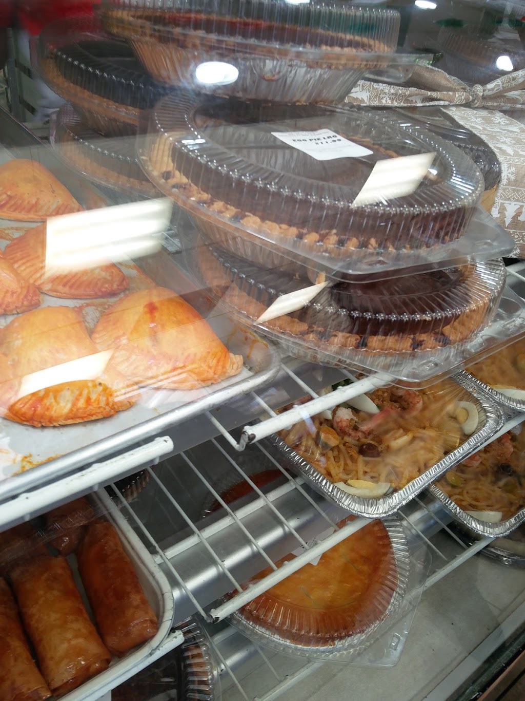 Valerios Tropical Bakeshop | 6051 Mack Rd D, Sacramento, CA 95823, USA | Phone: (916) 399-1833