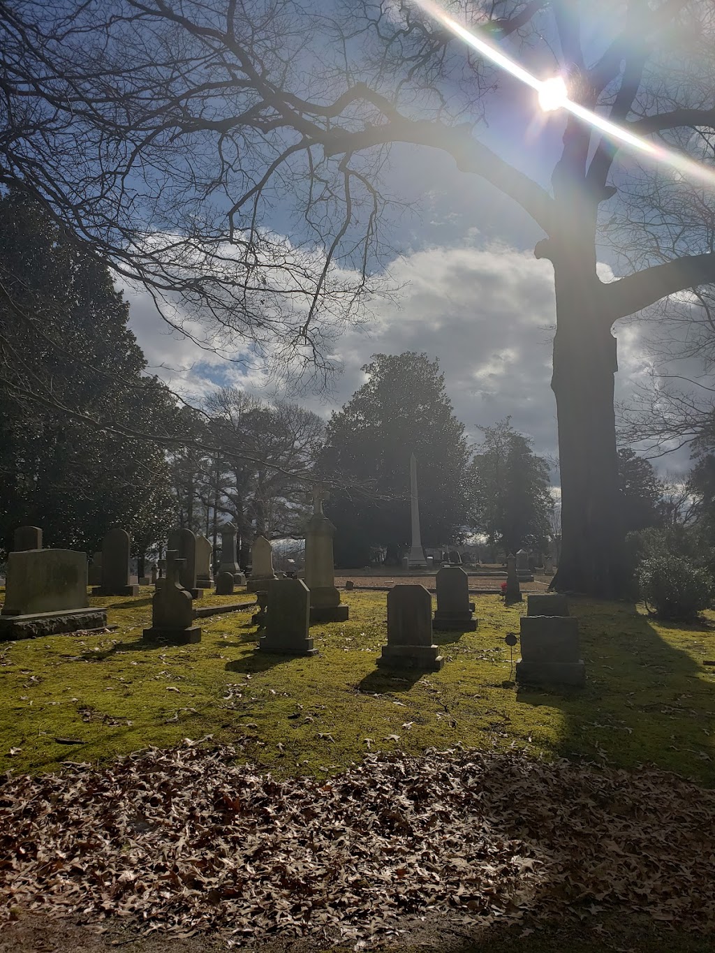Ivy Hill Cemetery | 451 N Church St, Smithfield, VA 23430 | Phone: (757) 268-5831