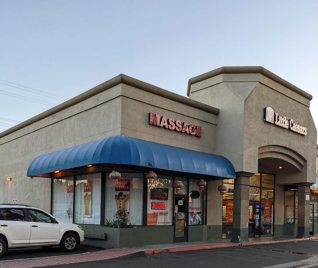 Little Caesars Pizza | 934 E Colorado St, Glendale, CA 91205, USA | Phone: (818) 551-0799