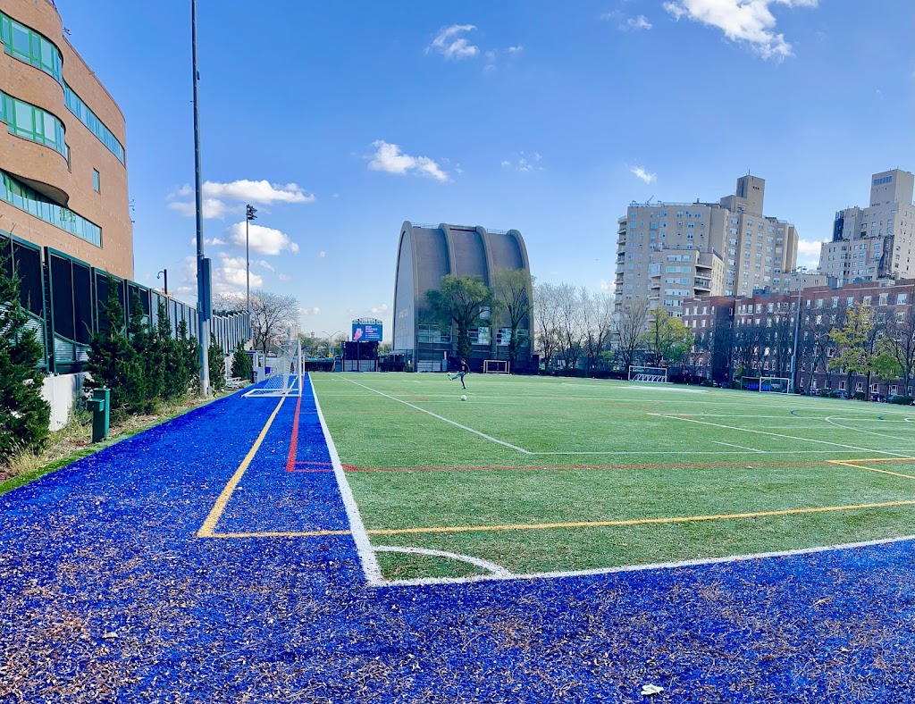 Asphalt Green - Upper East Side campus | 555 E 90th St, New York, NY 10128, USA | Phone: (212) 369-8890