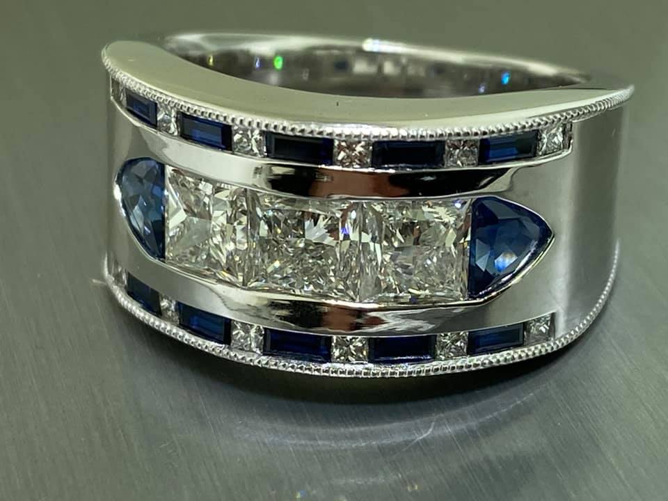 Trinity Jewelers | 647 Mt Nebo Rd, Pittsburgh, PA 15237, USA | Phone: (412) 367-7131