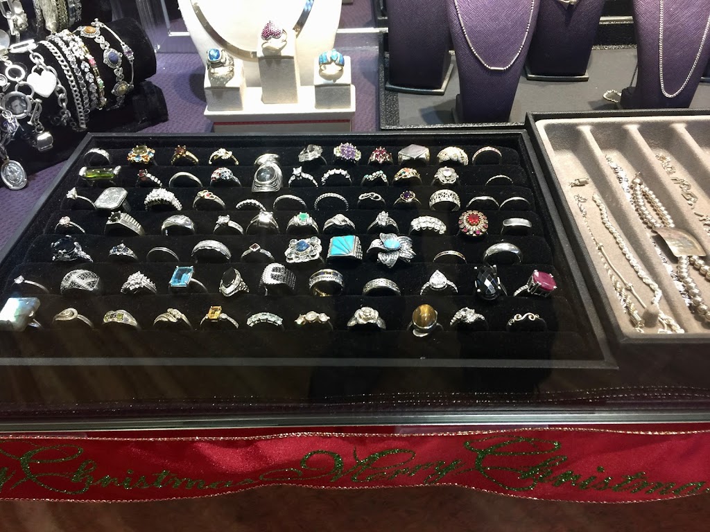 Dollars For Gold & Jewelry | 1935 W Hwy 50, Fairview Heights, IL 62208, USA | Phone: (618) 628-2100