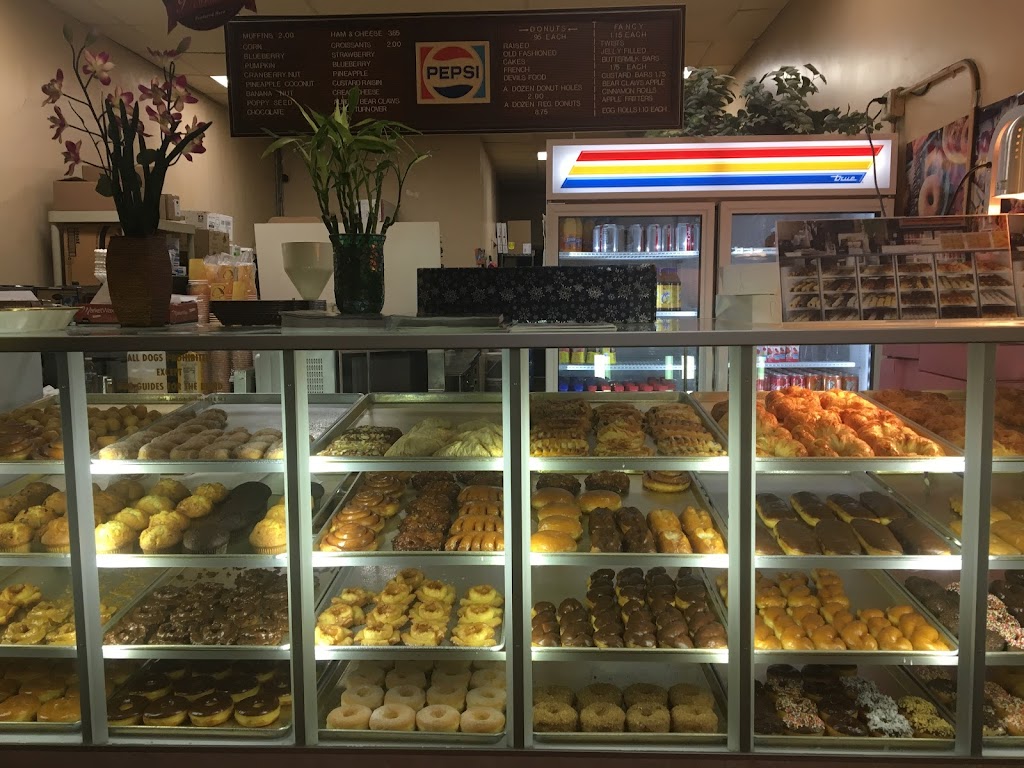 Sunshine Donuts | 80 Cabrillo Hwy P, Half Moon Bay, CA 94019, USA | Phone: (650) 726-1161